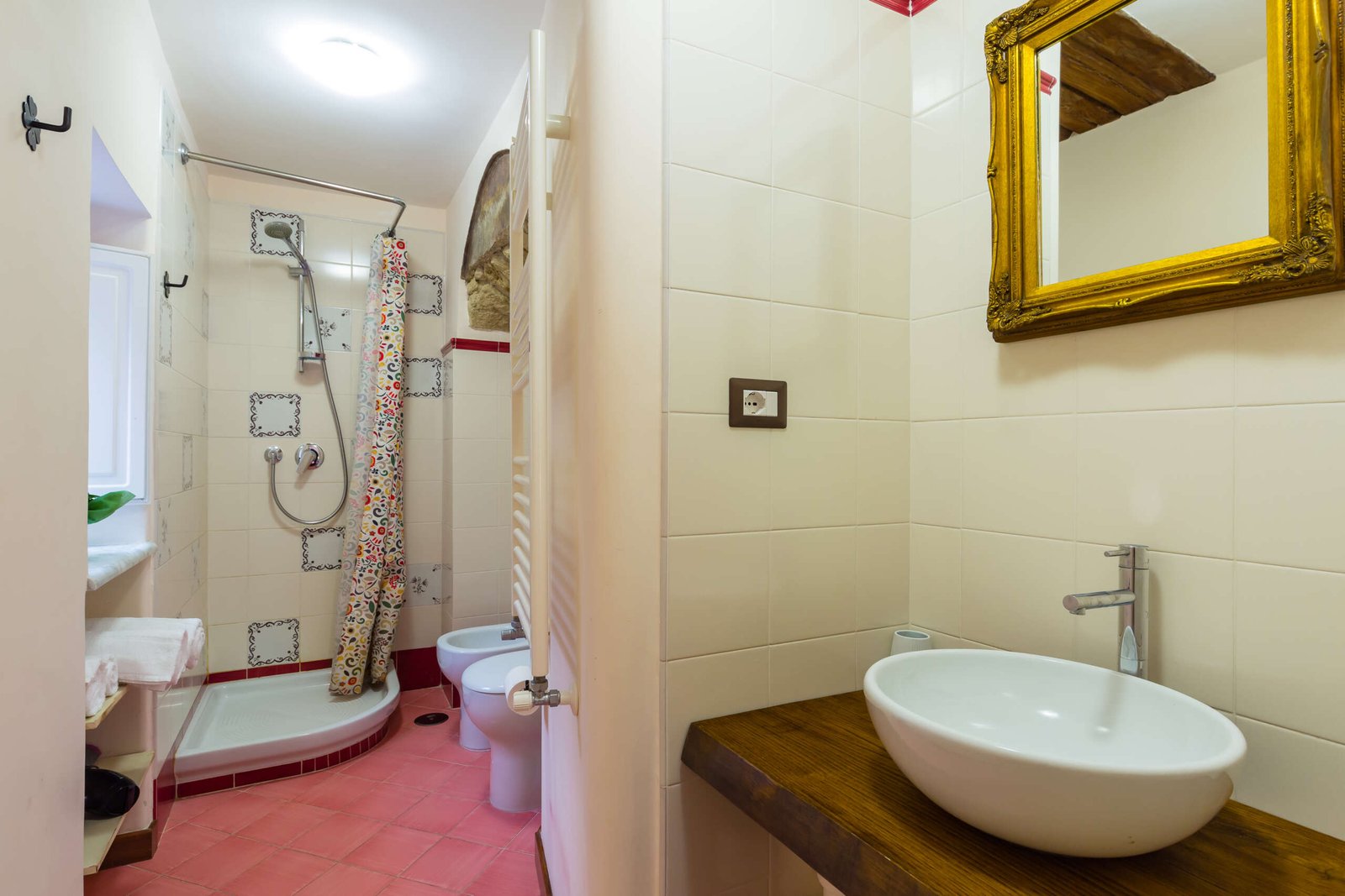 6e534aa8-3107-469b-8b42-39c2beea6b19