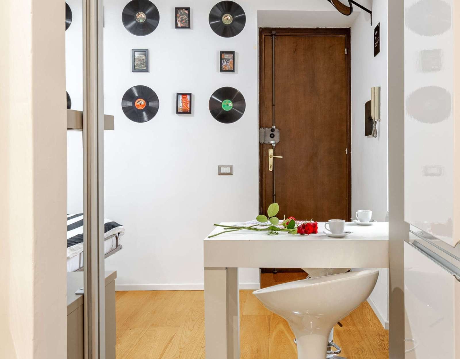 595397bc-af91-43fb-a9f6-de2c89ede80d